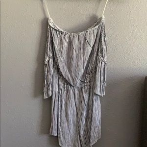Off the shoulder American eagle romper
